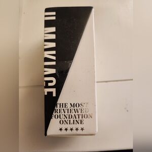 IL Makiage Color 120. Woke Up This  Way.